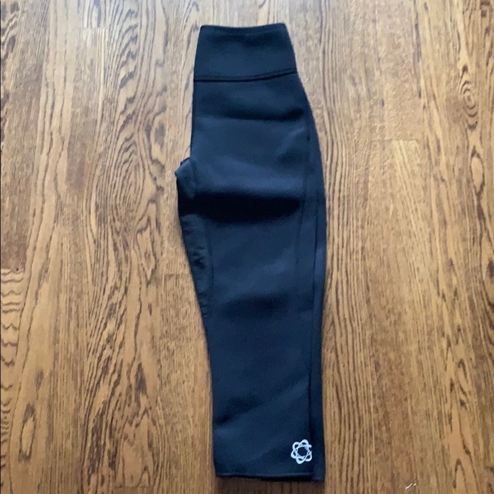 Zaggora Thermal Fit Hot Pants - Size M